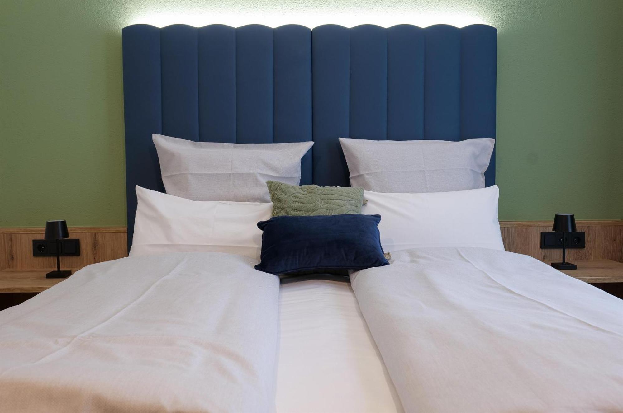 Reos Hotel Isny Isny im Allgäu Esterno foto
