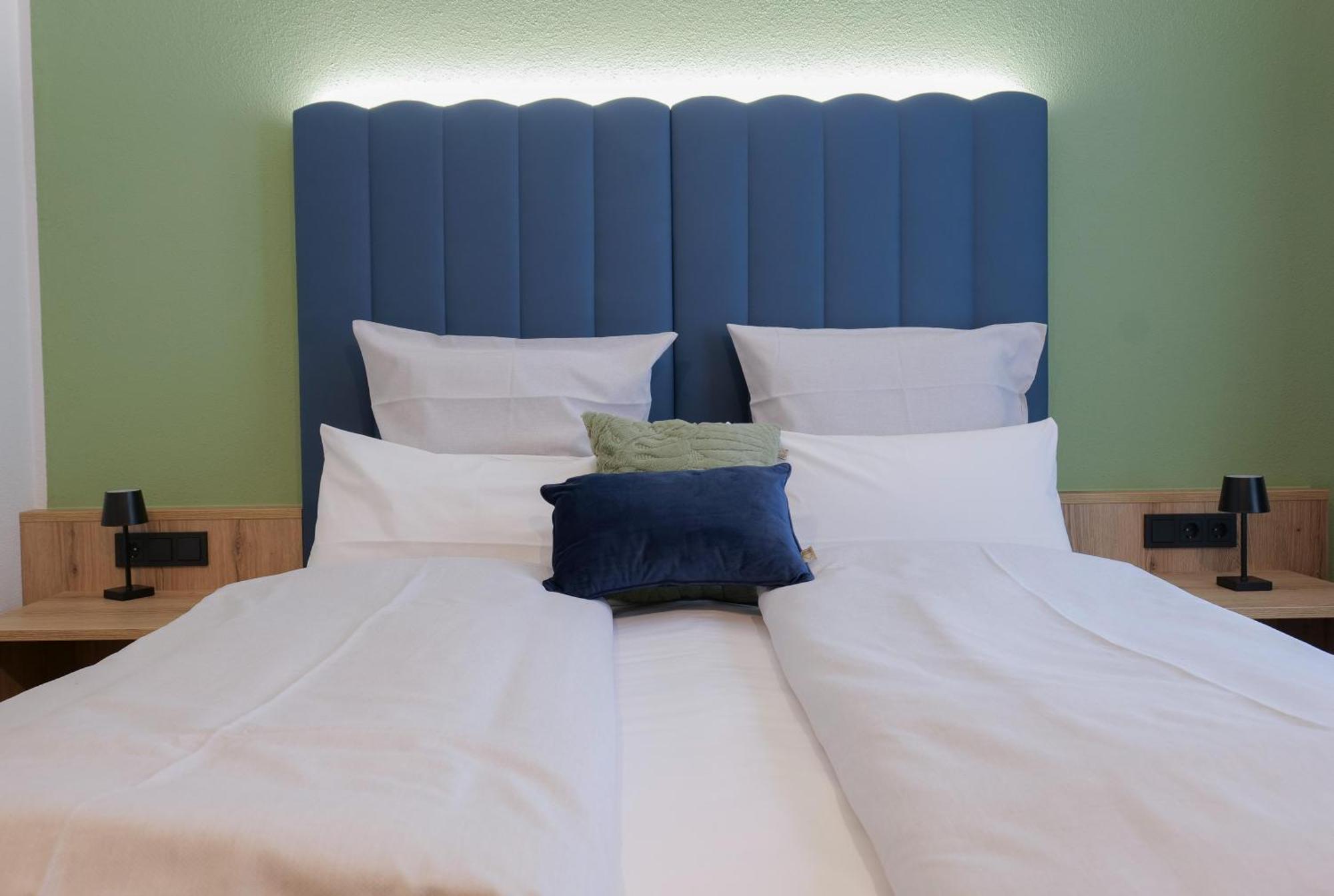 Reos Hotel Isny Isny im Allgäu Esterno foto
